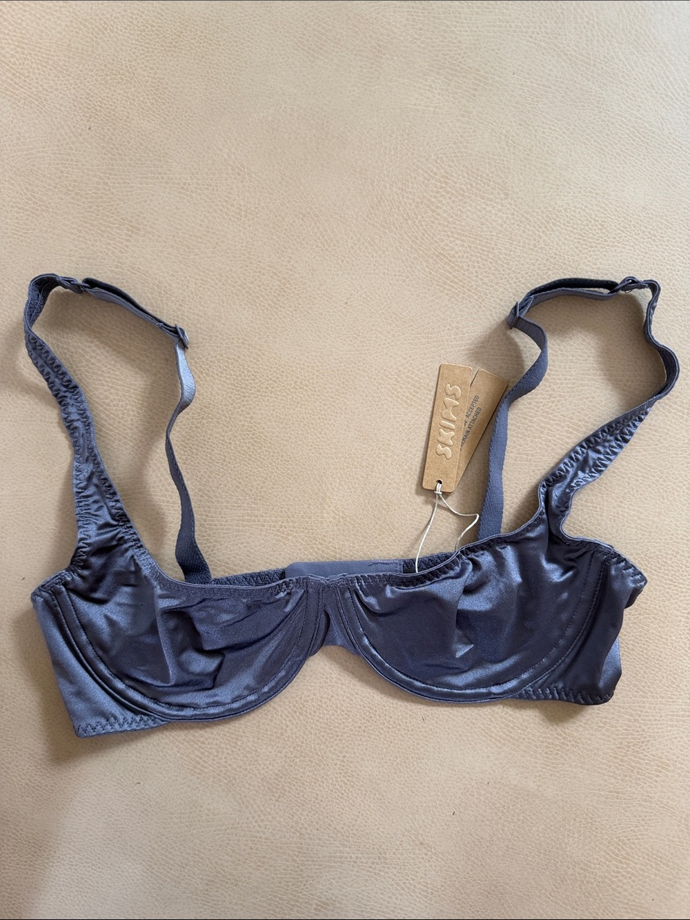 Skims stretch Satin Balconette Underwire Bra in Armor sz 34B